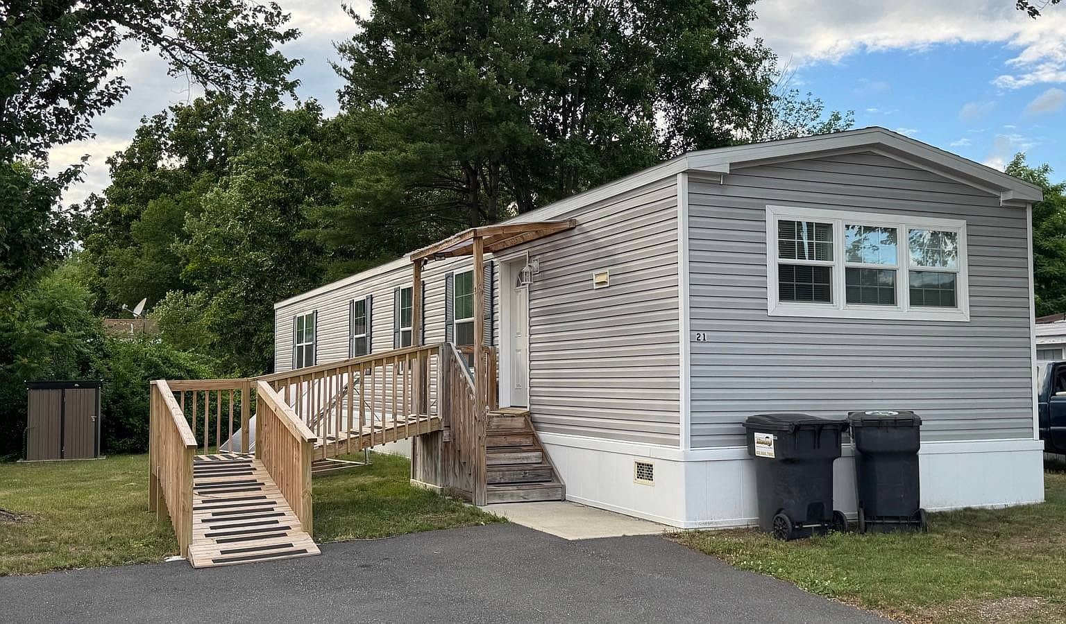 21 Tiger Lily Dr, Port Jervis, NY — front exterior view